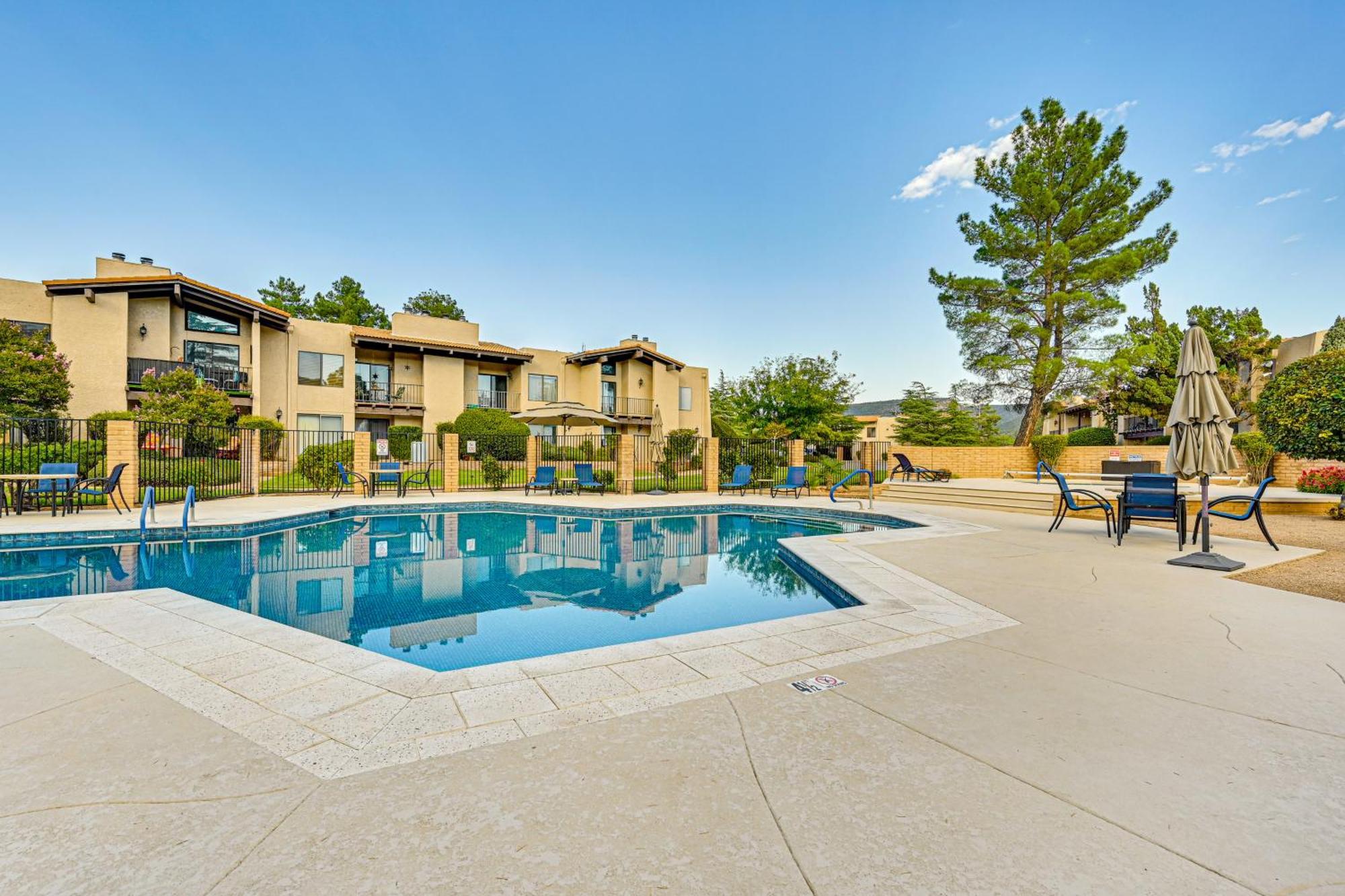 Peaceful Sedona Resort Retreat With Pool Access エクステリア 写真